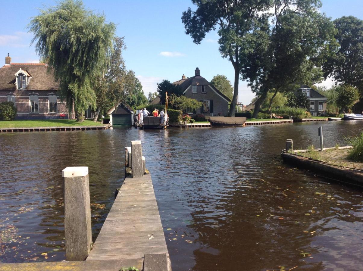 Vakantiehuisje 'T Wiede Blokzijl Esterno foto
