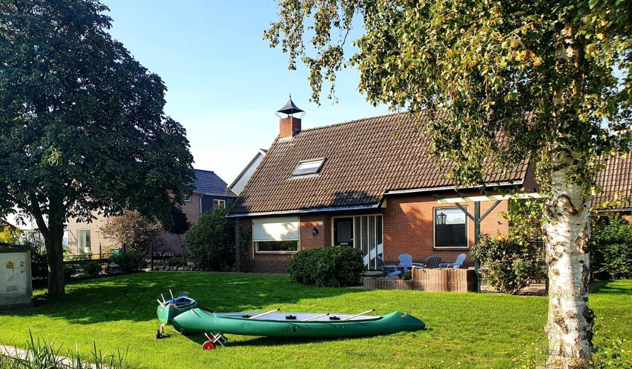 Vakantiehuisje 'T Wiede Blokzijl Esterno foto